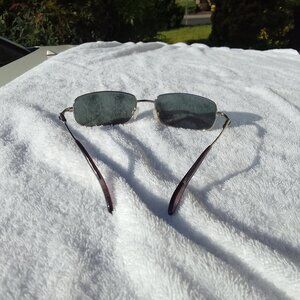 Best-selling white-gold sunglass with special decorative handles brand new